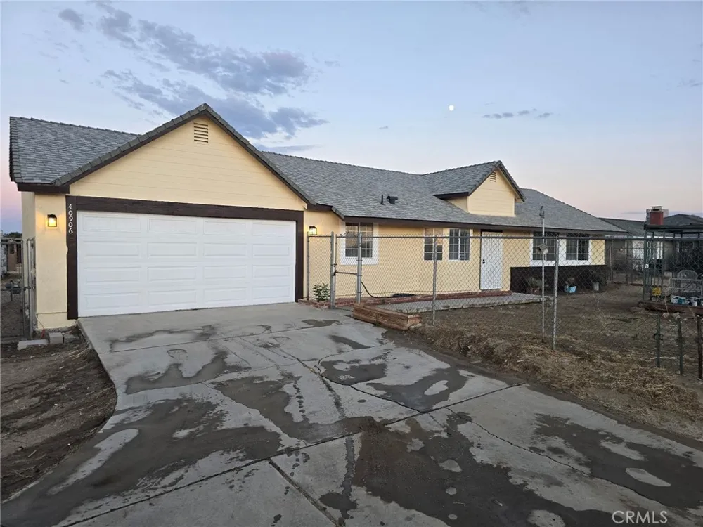40906 159th E Lake Los Angeles, CA 93535