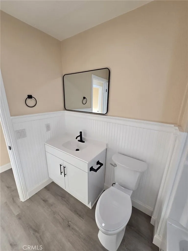 40906 159th E Lake Los Angeles, CA 93535