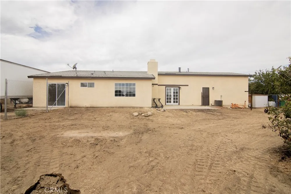 40906 159th E Lake Los Angeles, CA 93535