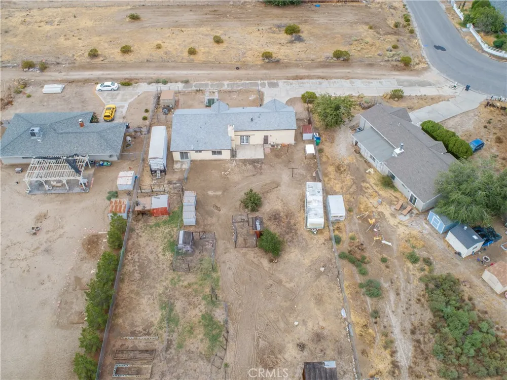 40906 159th E Lake Los Angeles, CA 93535