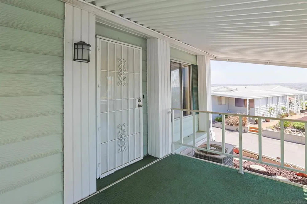 275 S Worthington St #105 Spring Valley, CA 91977