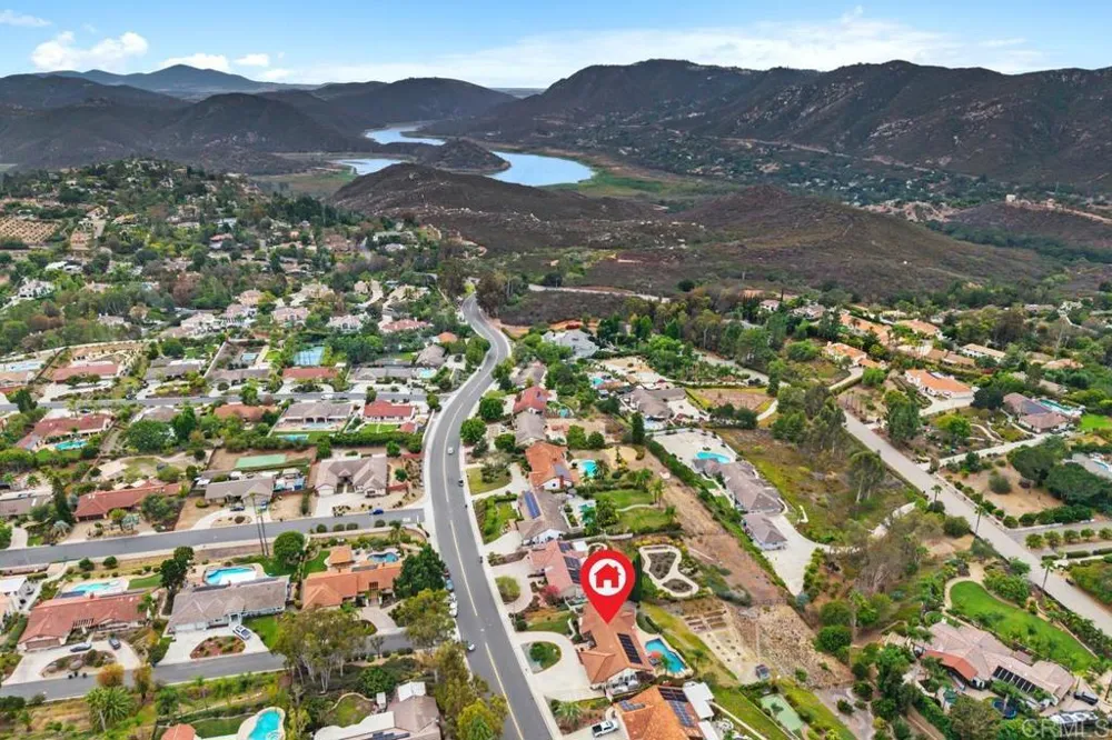2313 Eucalyptus Avenue Escondido, CA 92029