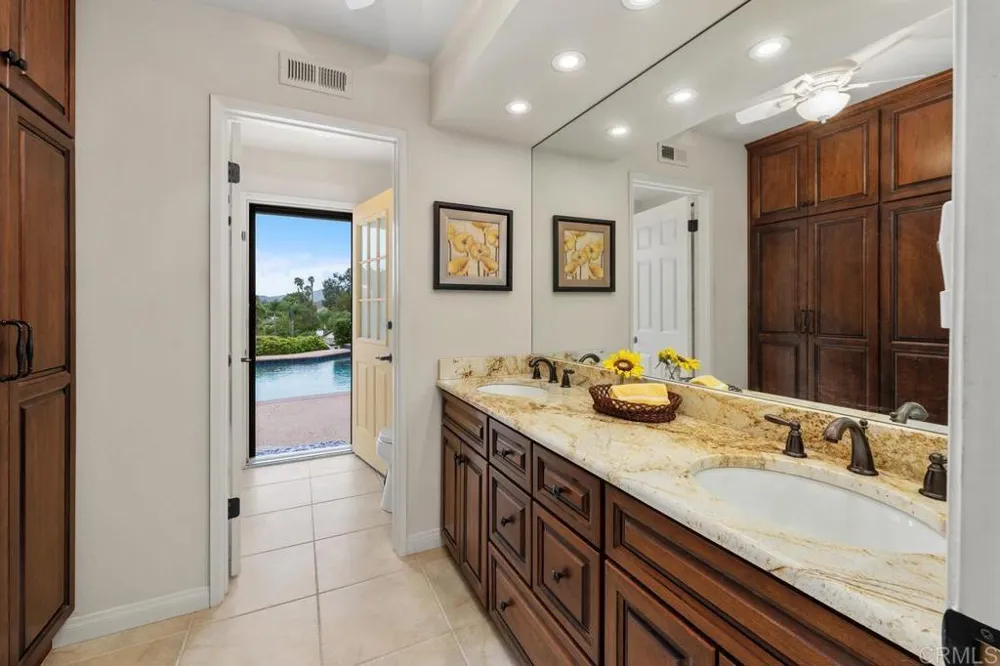 2313 Eucalyptus Avenue Escondido, CA 92029