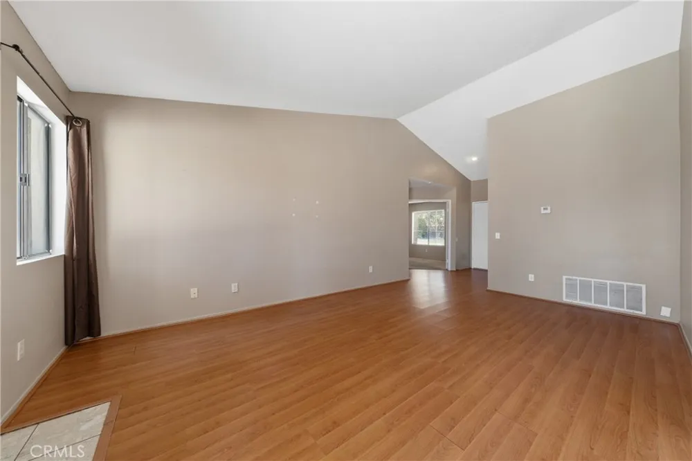 560 Boston Street Hemet, CA 92545