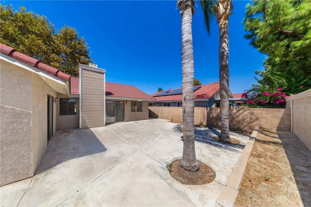 560 Boston Street Hemet, CA 92545