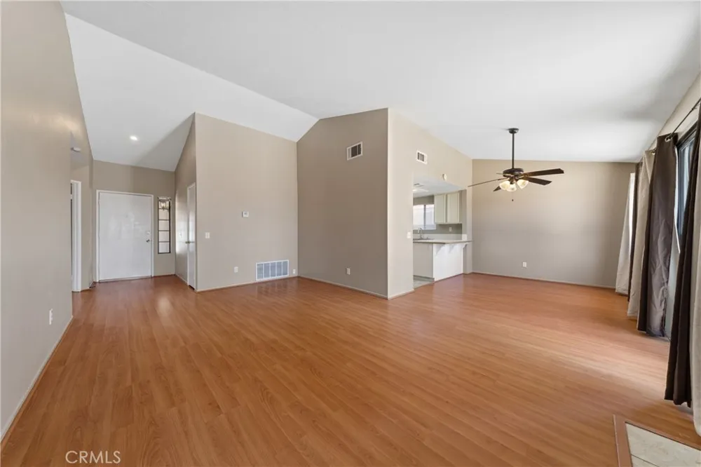 560 Boston Street Hemet, CA 92545