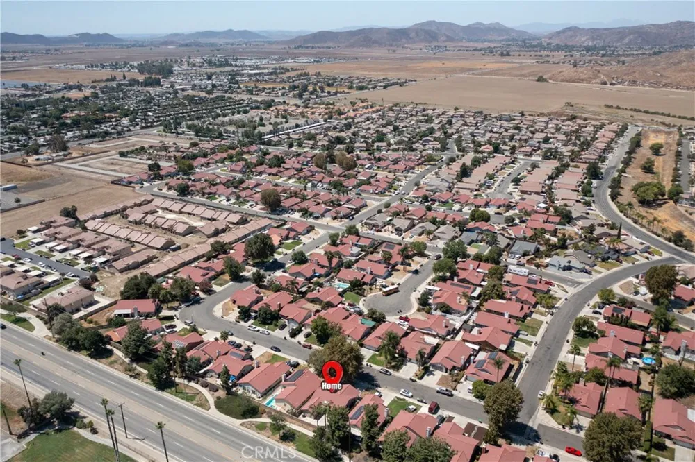560 Boston Street Hemet, CA 92545