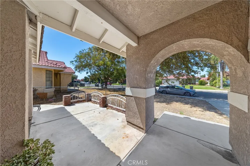 560 Boston Street Hemet, CA 92545