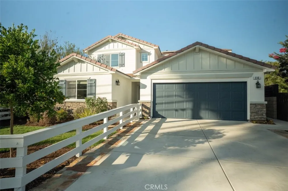 236 E 16th Street Costa Mesa, CA 92627