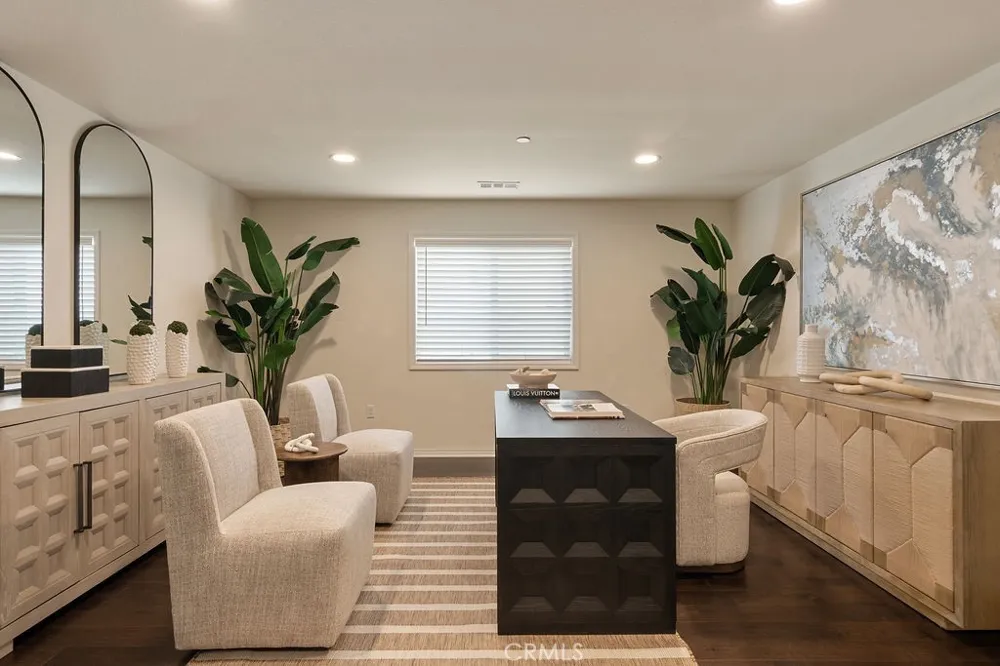236 E 16th Street Costa Mesa, CA 92627