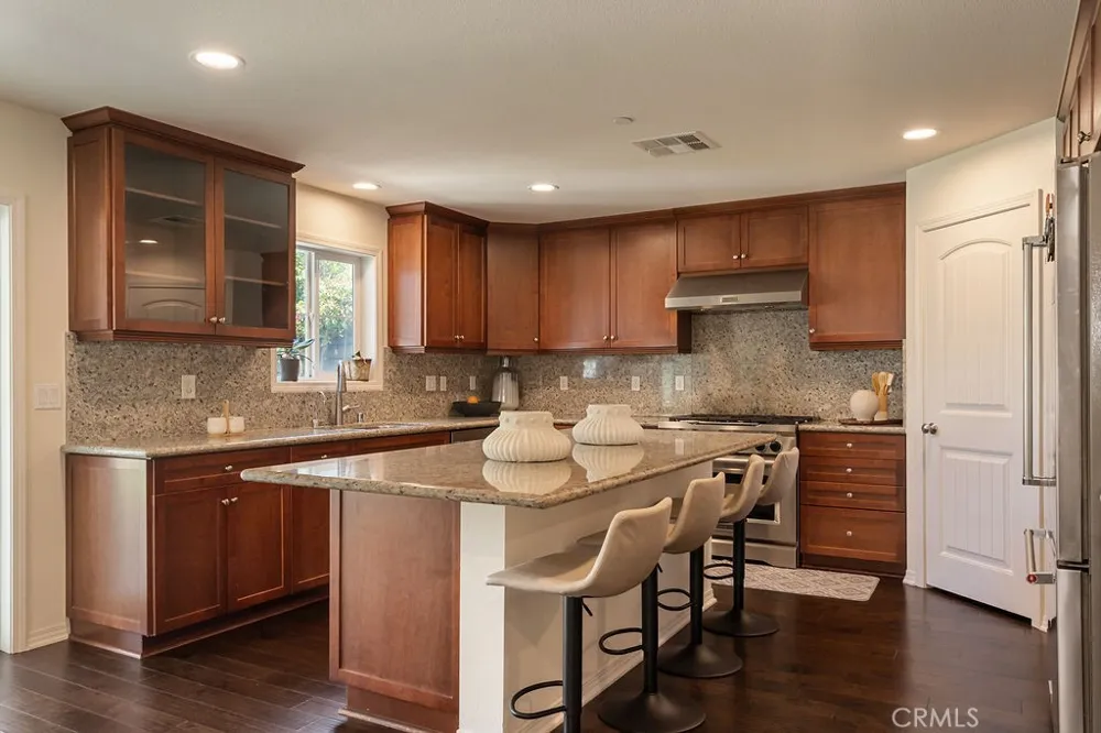 236 E 16th Street Costa Mesa, CA 92627