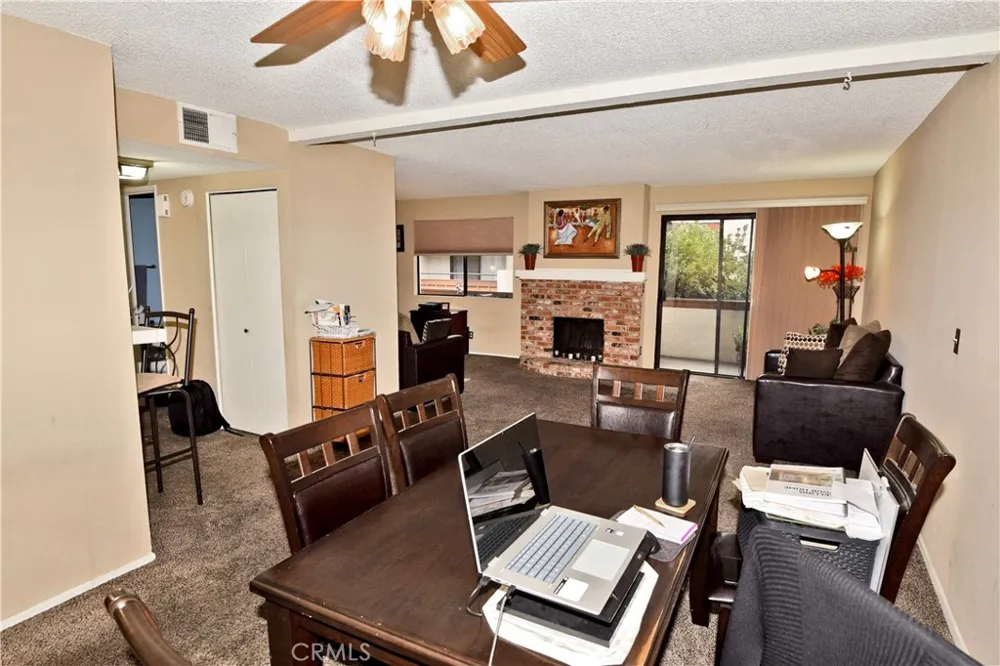 15155 Sherman Way #37 Van Nuys, CA 91405