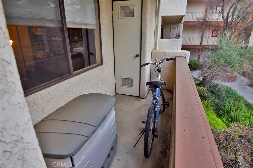 15155 Sherman Way #37 Van Nuys, CA 91405