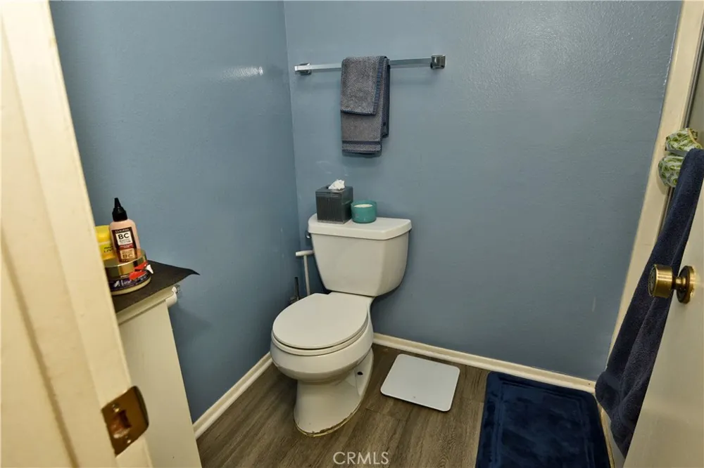 15155 Sherman Way #37 Van Nuys, CA 91405