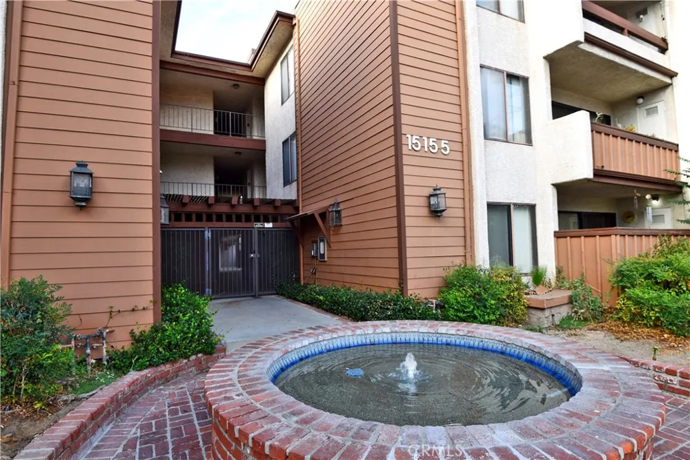15155 Sherman Way #37 Van Nuys, CA 91405
