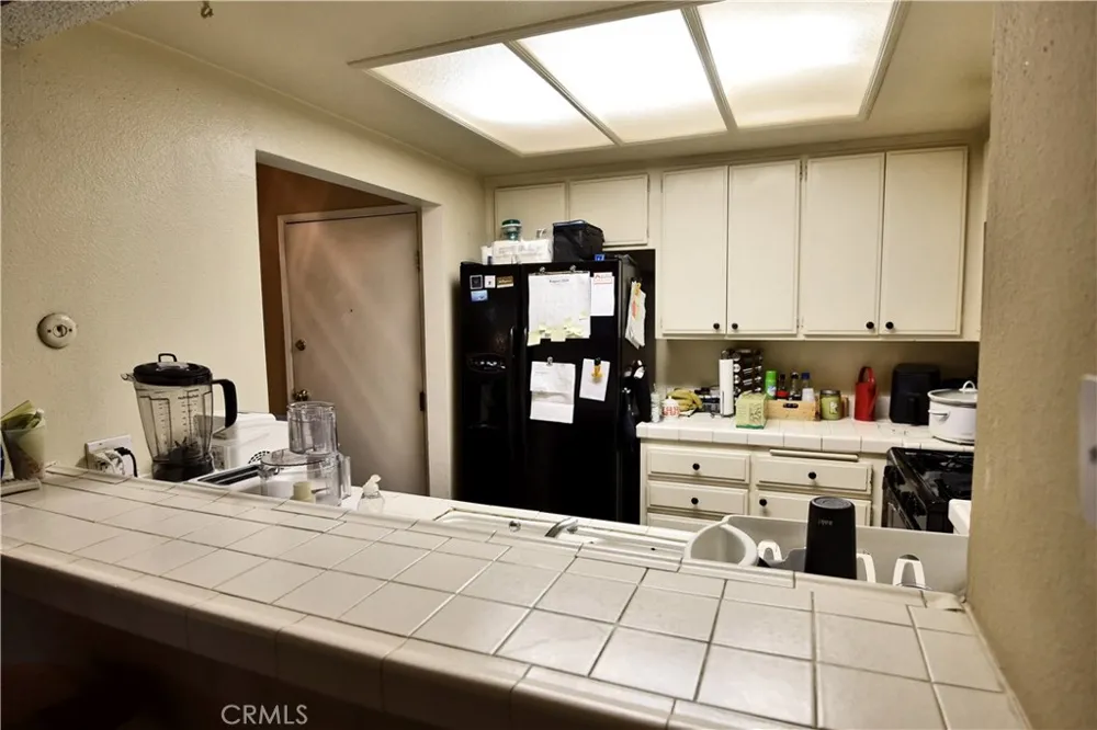 15155 Sherman Way #37 Van Nuys, CA 91405