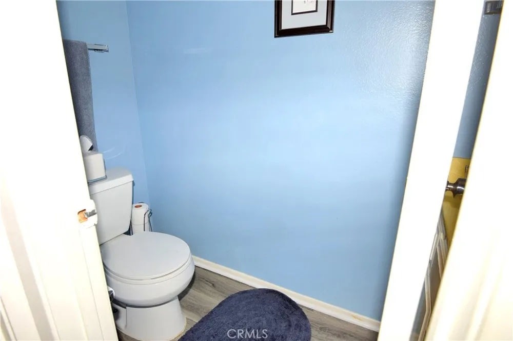 15155 Sherman Way #37 Van Nuys, CA 91405