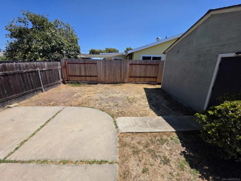 745 Church Ave Chula Vista, CA 91910