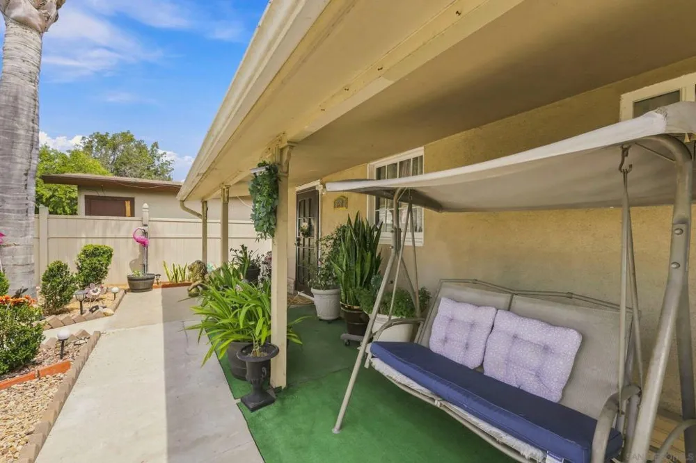 227 Millar El Cajon, CA 92020
