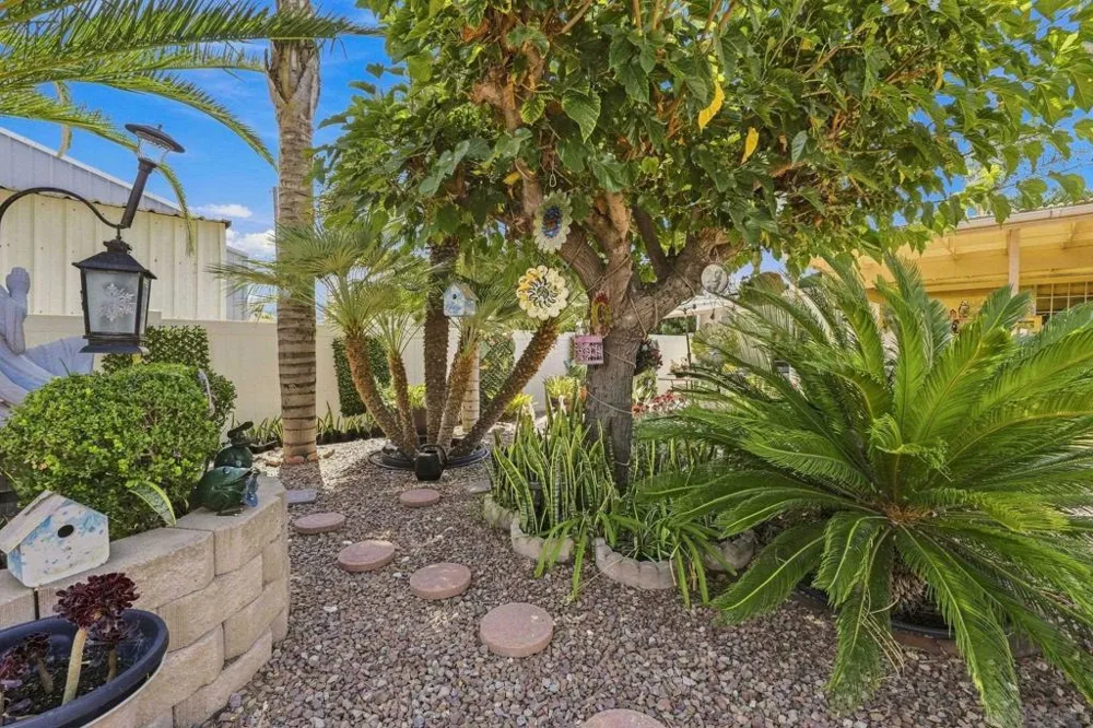 227 Millar El Cajon, CA 92020
