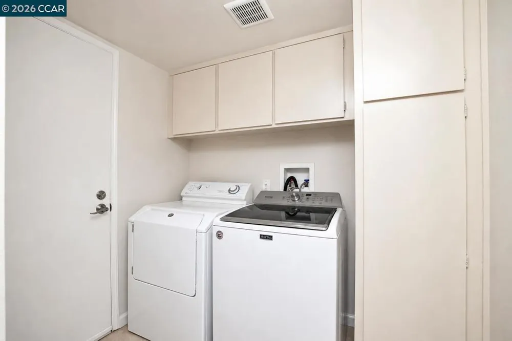 1325 New Hampshire Dr Concord, CA 94521