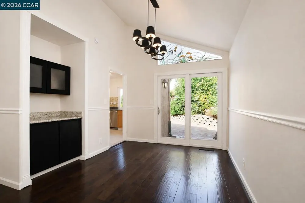1325 New Hampshire Dr Concord, CA 94521