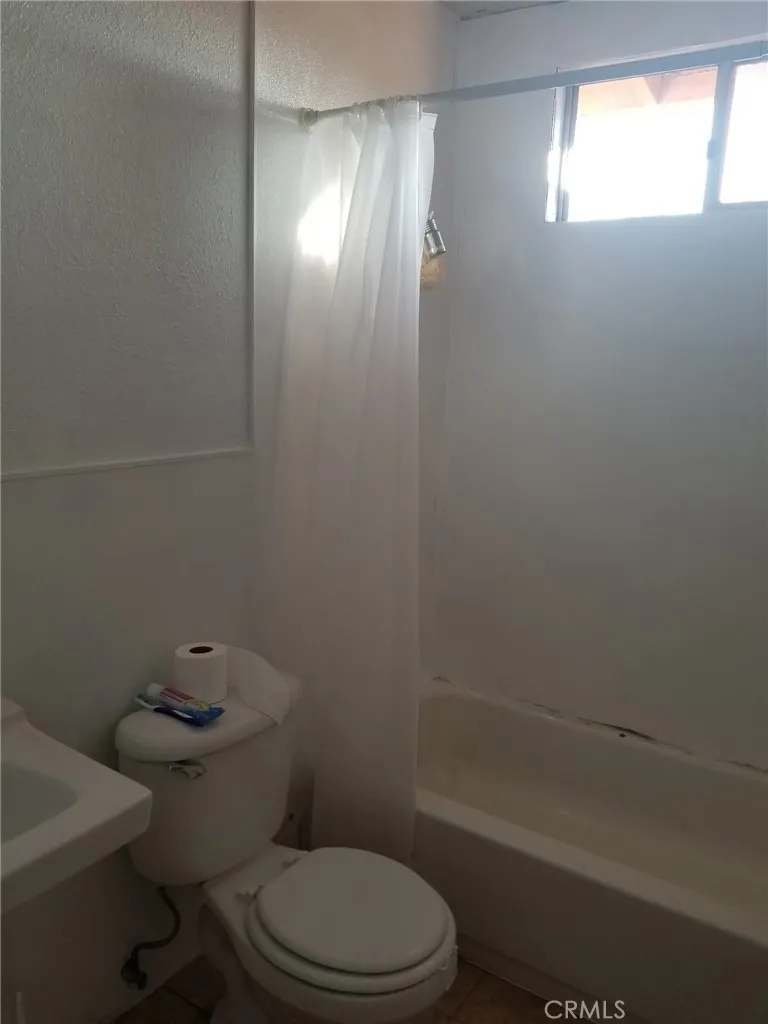1266 E 14th Blythe, CA 92225