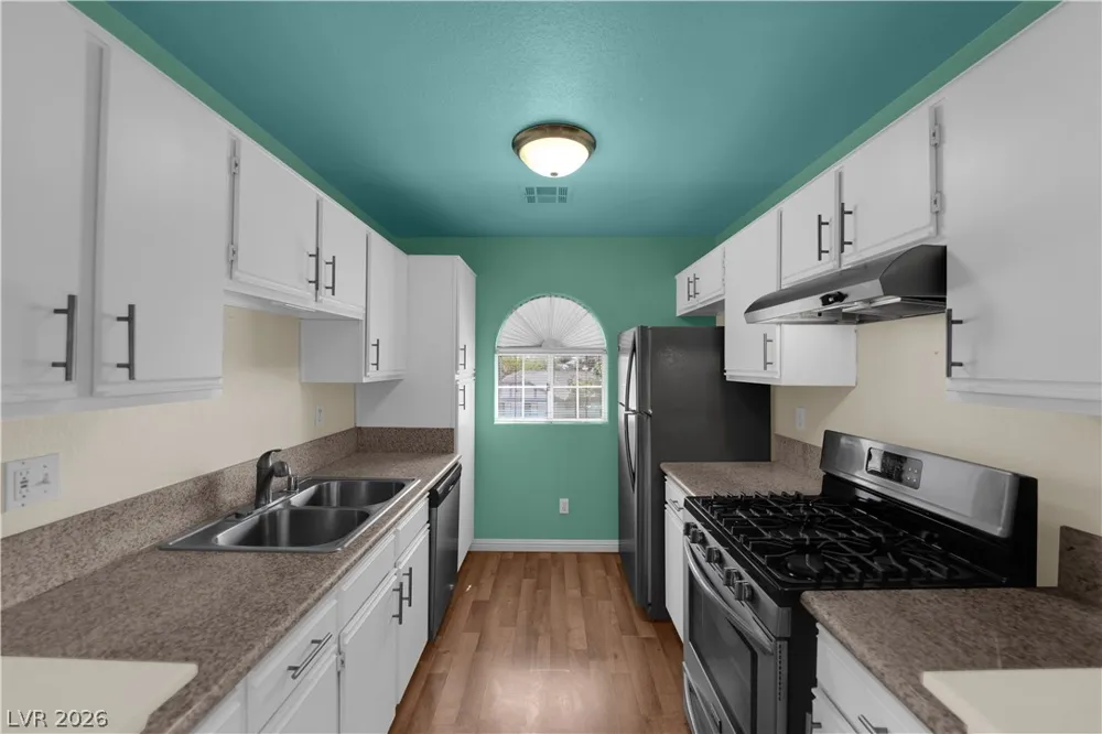 6836 Elm Creek Drive #201 Las Vegas, NV 89108