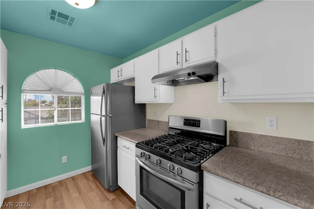 6836 Elm Creek Drive #201 Las Vegas, NV 89108
