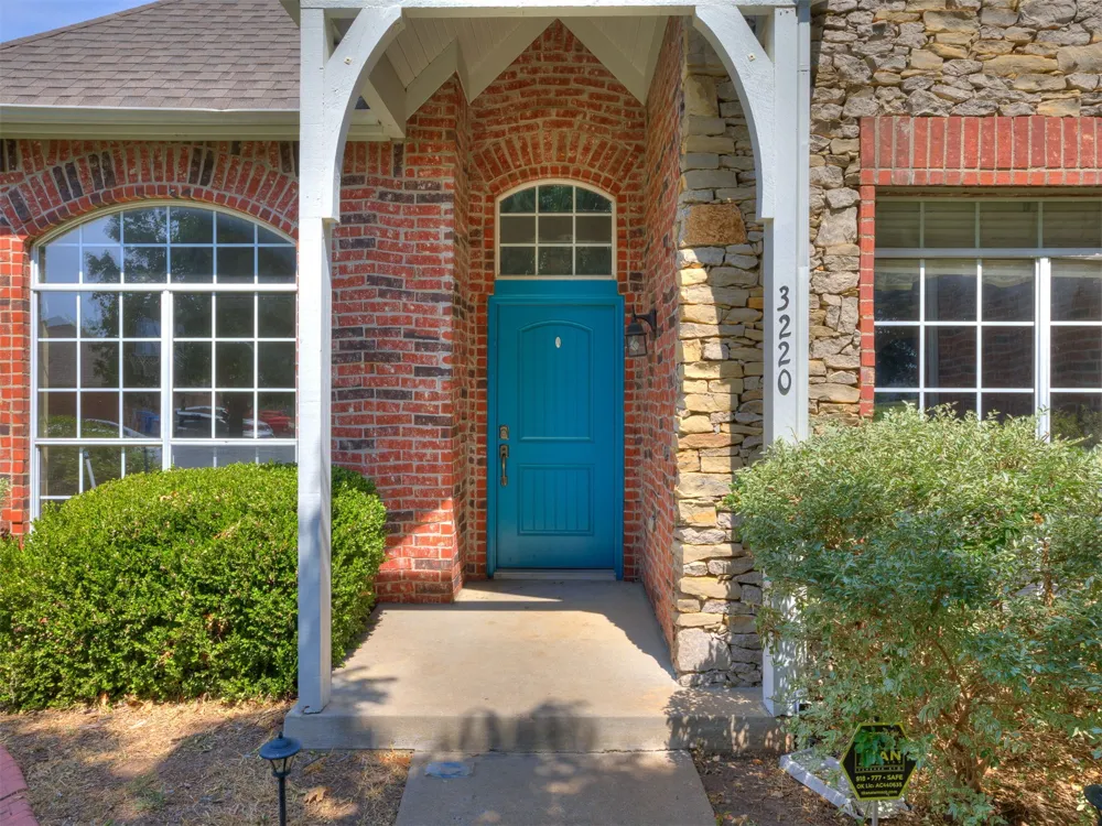 3220 Oak Avenue Broken Arrow, OK 74012