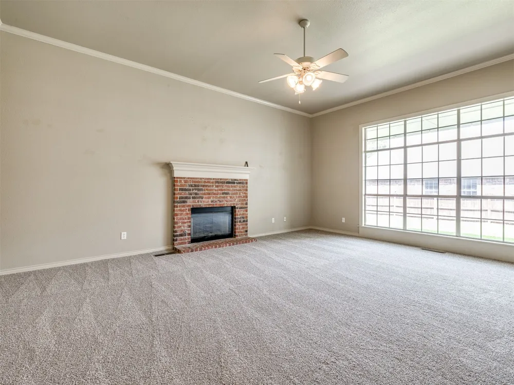 3220 Oak Avenue Broken Arrow, OK 74012