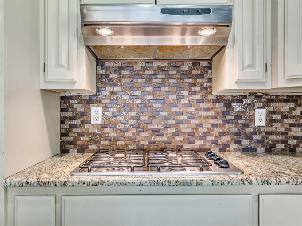 3220 Oak Avenue Broken Arrow, OK 74012