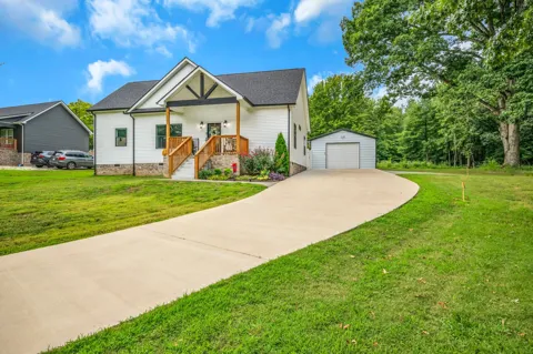 330 Kaiser Rd