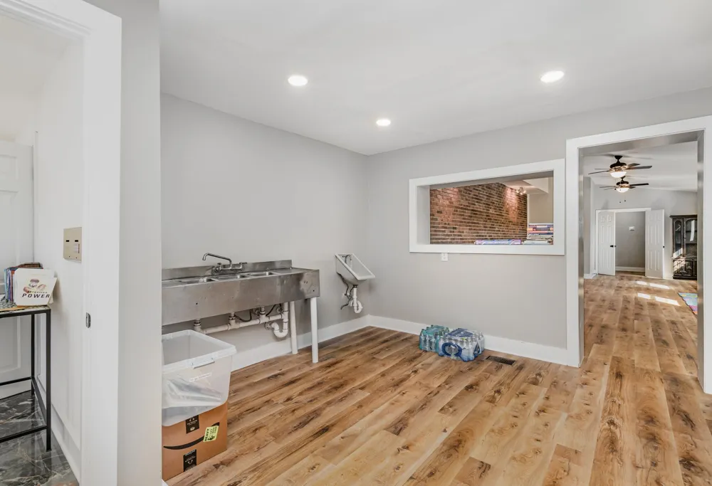 2597 Whites Creek Pike Nashville, TN 37207
