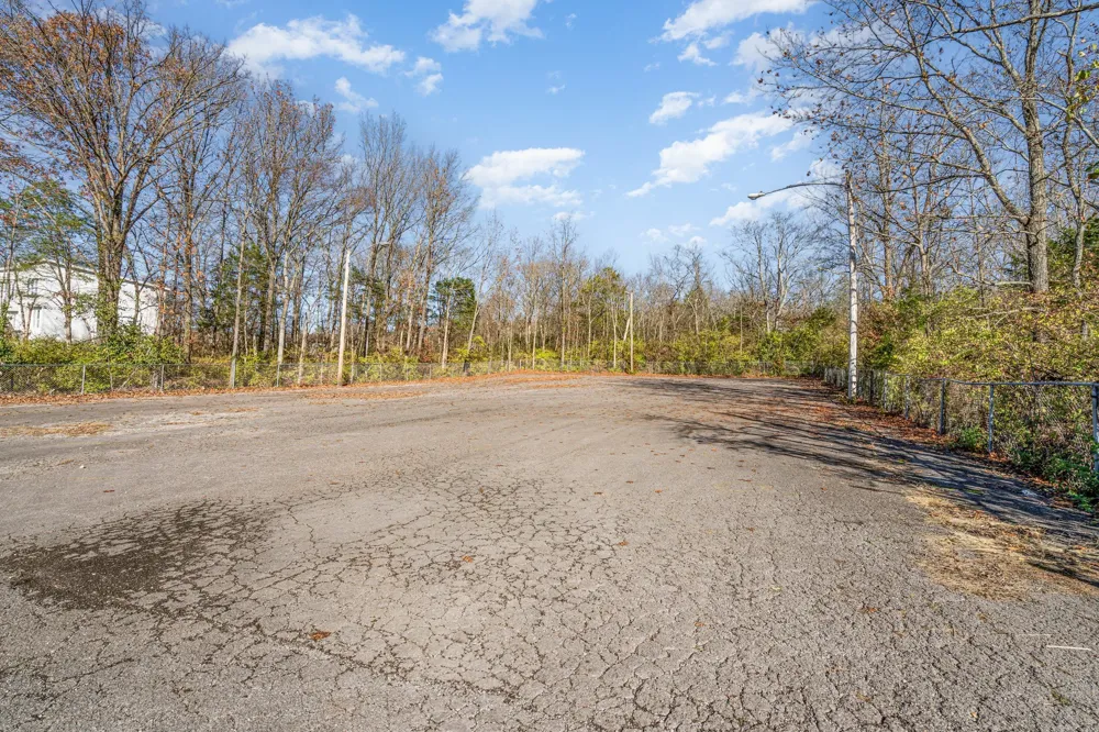 2597 Whites Creek Pike Nashville, TN 37207