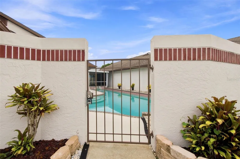 7123 SILVERMILL DRIVE Tampa, FL 33635