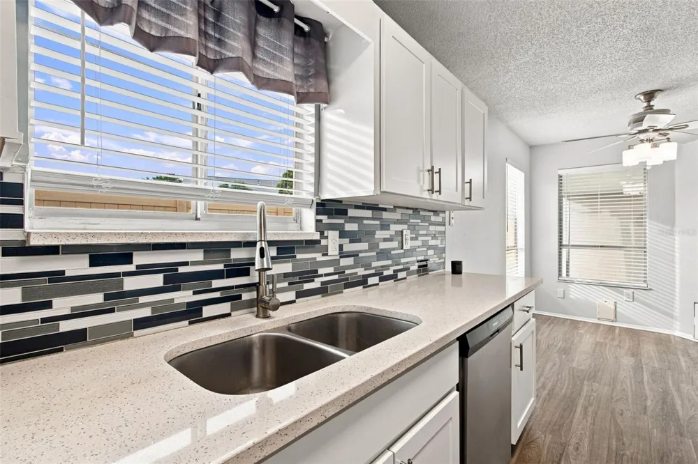 7123 SILVERMILL DRIVE Tampa, FL 33635