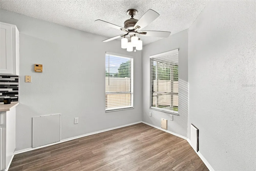 7123 SILVERMILL DRIVE Tampa, FL 33635