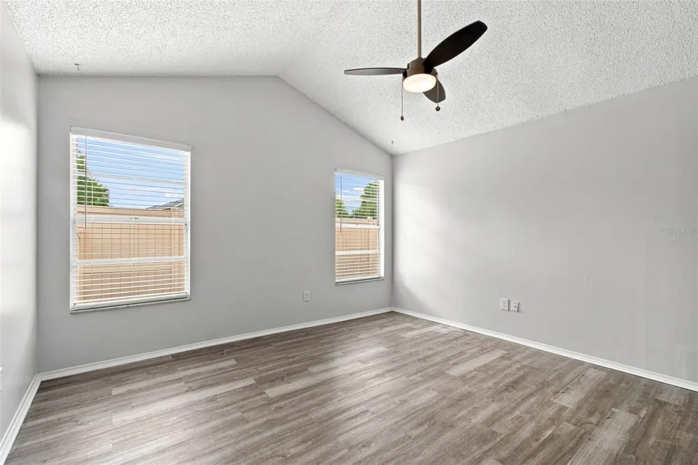 7123 SILVERMILL DRIVE Tampa, FL 33635