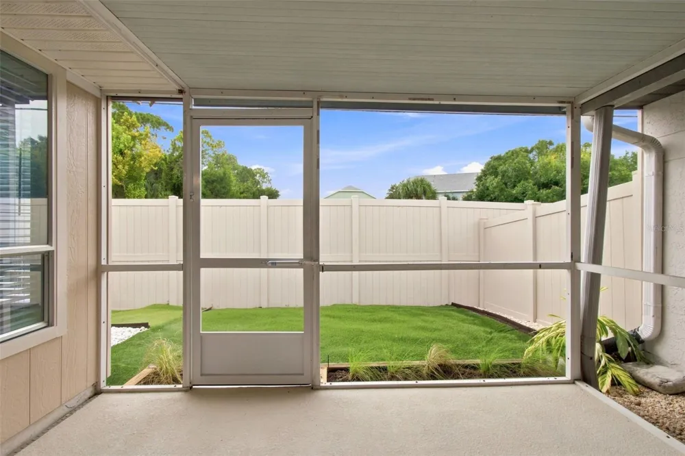 7123 SILVERMILL DRIVE Tampa, FL 33635