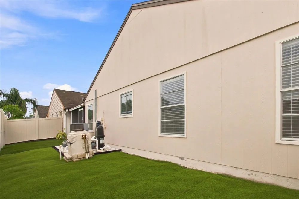 7123 SILVERMILL DRIVE Tampa, FL 33635