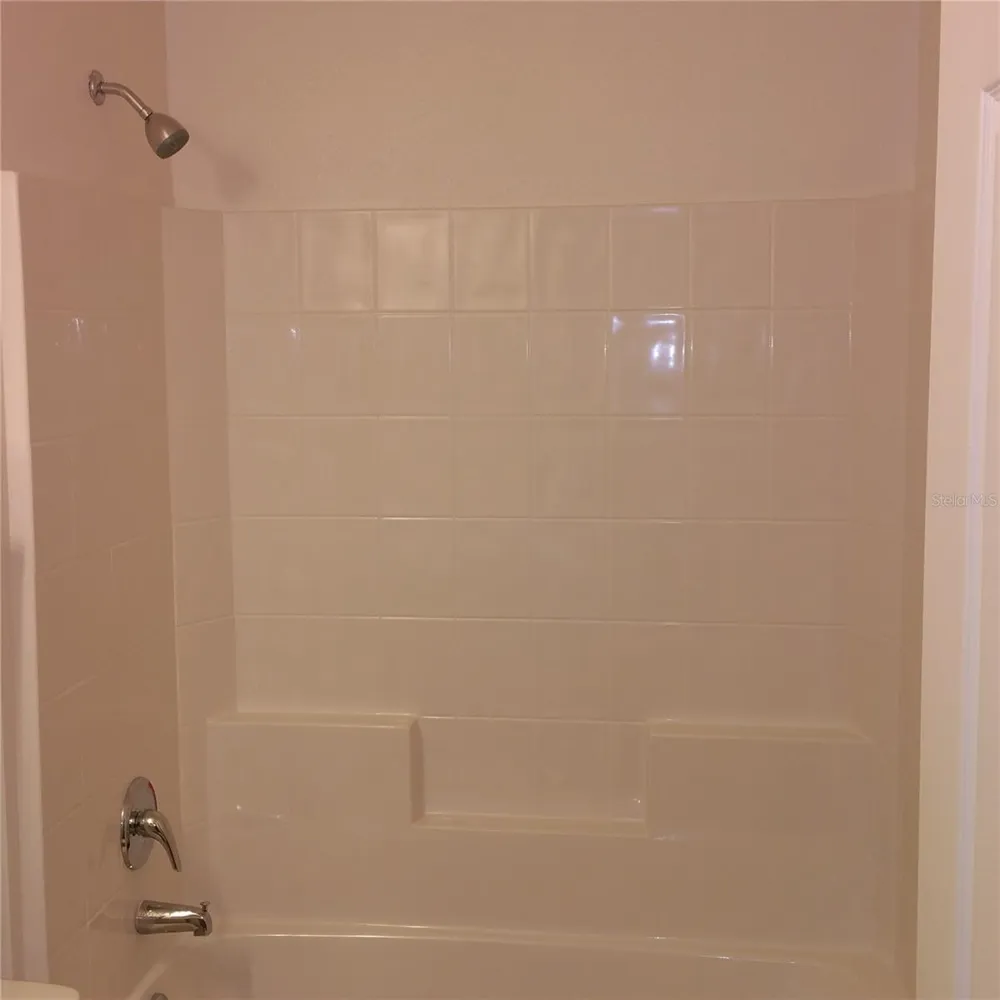 2210 ANOKA WAY Leesburg, FL 34748
