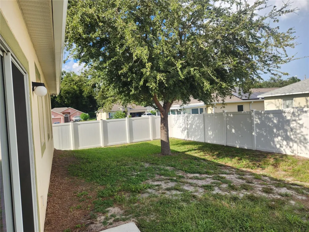 2210 ANOKA WAY Leesburg, FL 34748