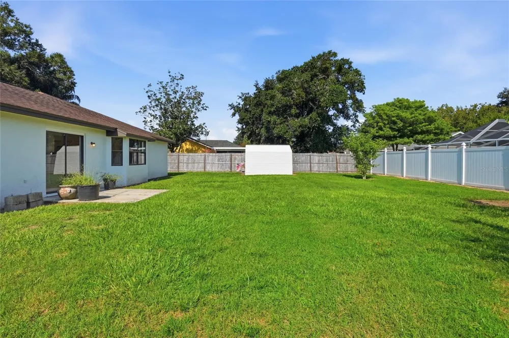 734 LAMP POST LANE Lakeland, FL 33809