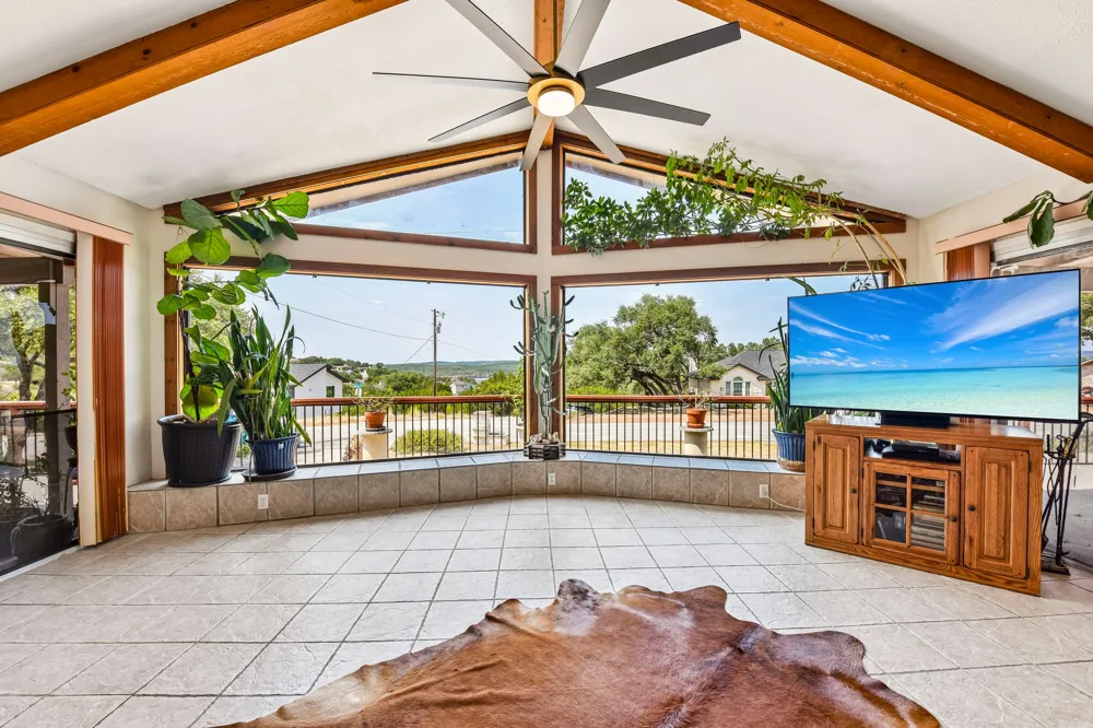 20923 Oak Dale Drive Lago Vista, TX 78645