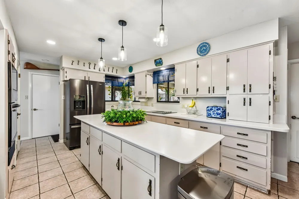 20923 Oak Dale Drive Lago Vista, TX 78645