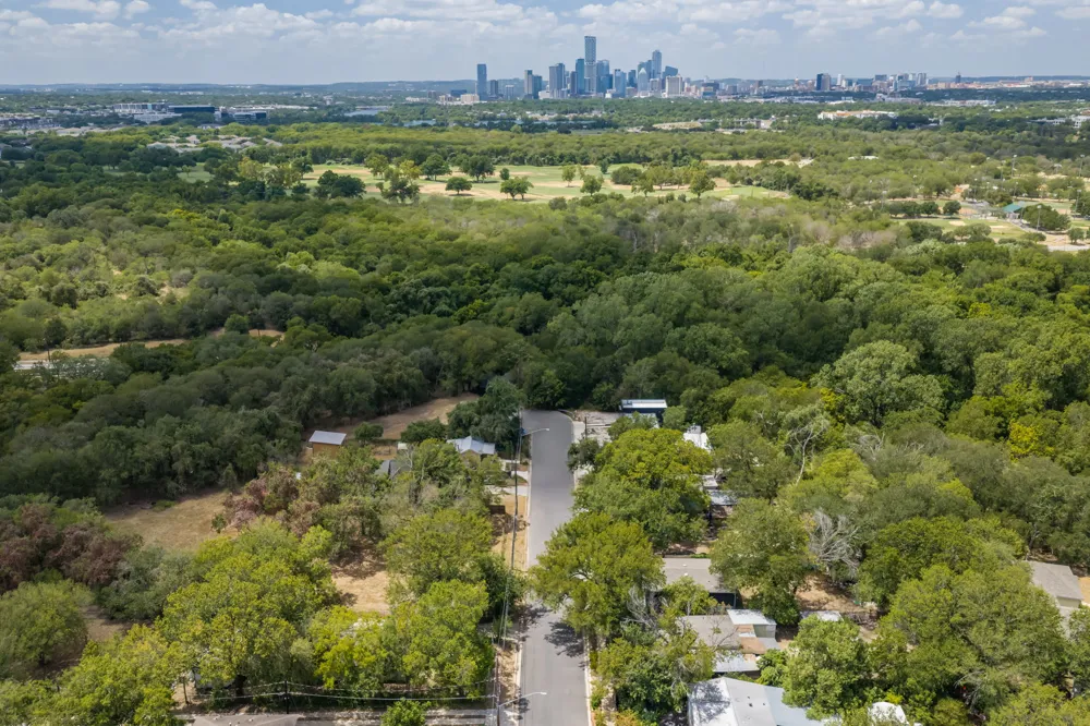 6011 Ponca Street Austin, TX 78741