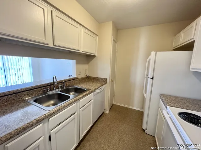 810 Station St Unit 4 Converse, TX 78109