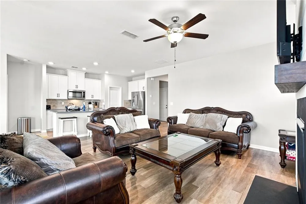 1059 Towne Mill Crossing Canton, GA 30114