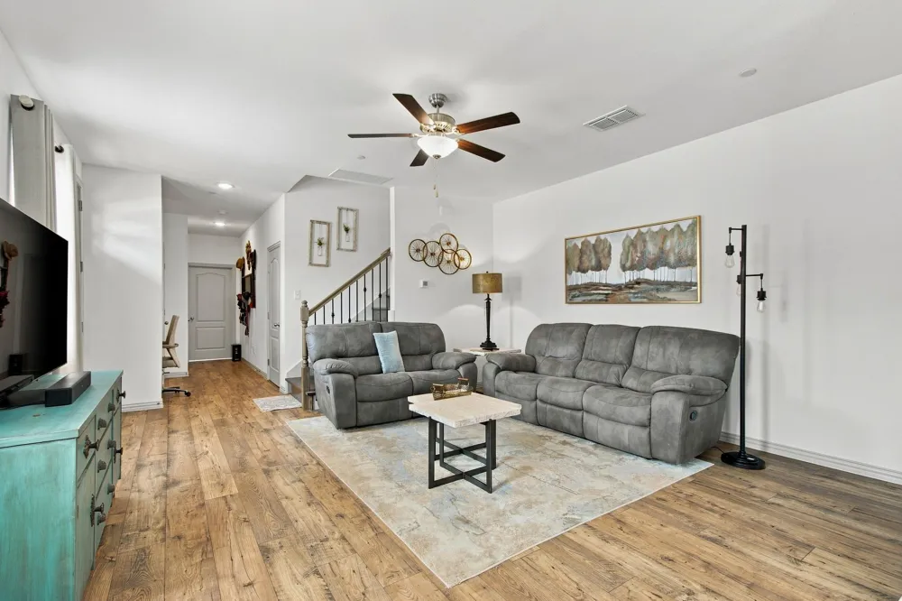 1206 Goliad Drive Lewisville, TX 75077